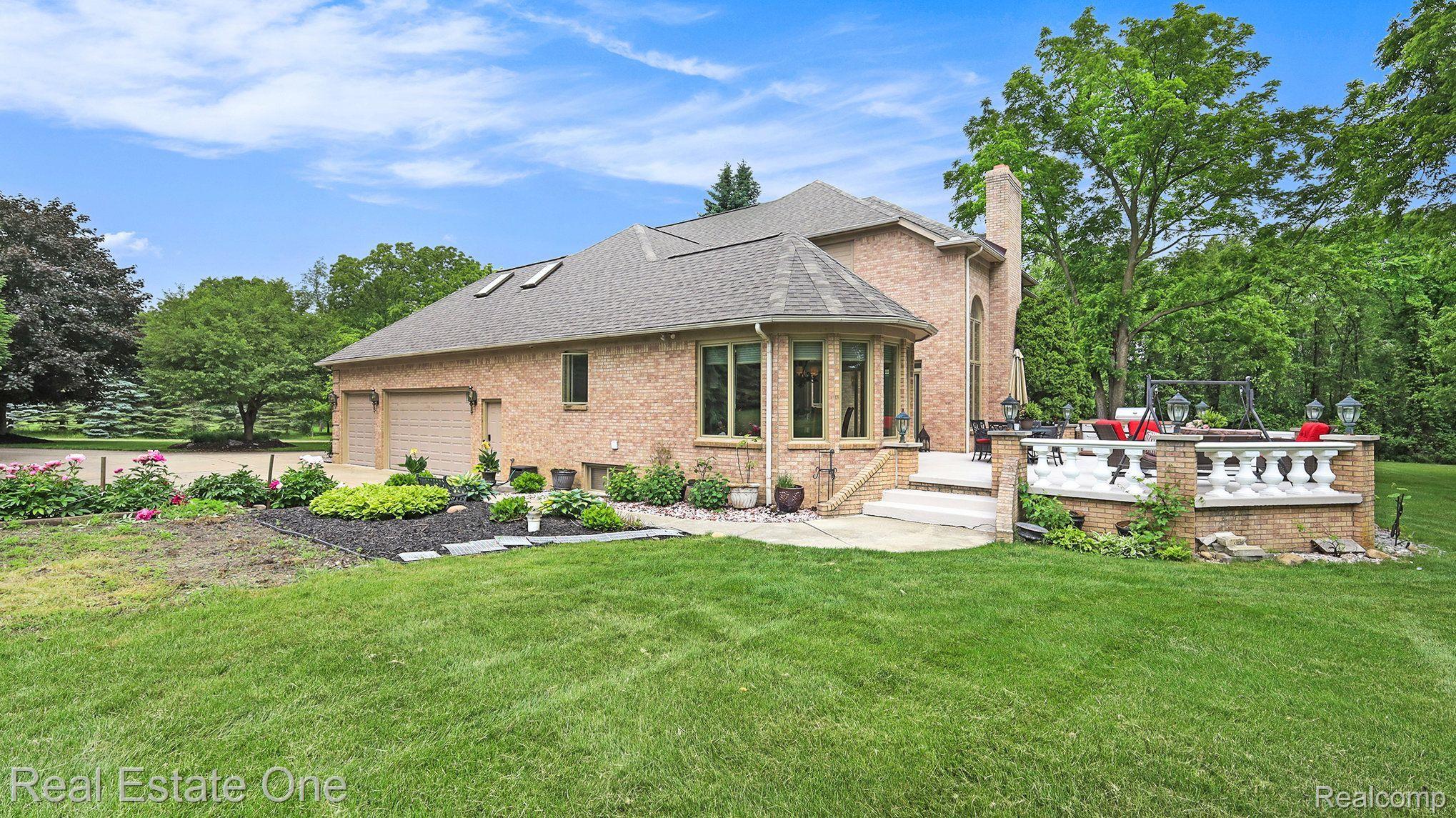 3925 HARVEST CREEK CRT