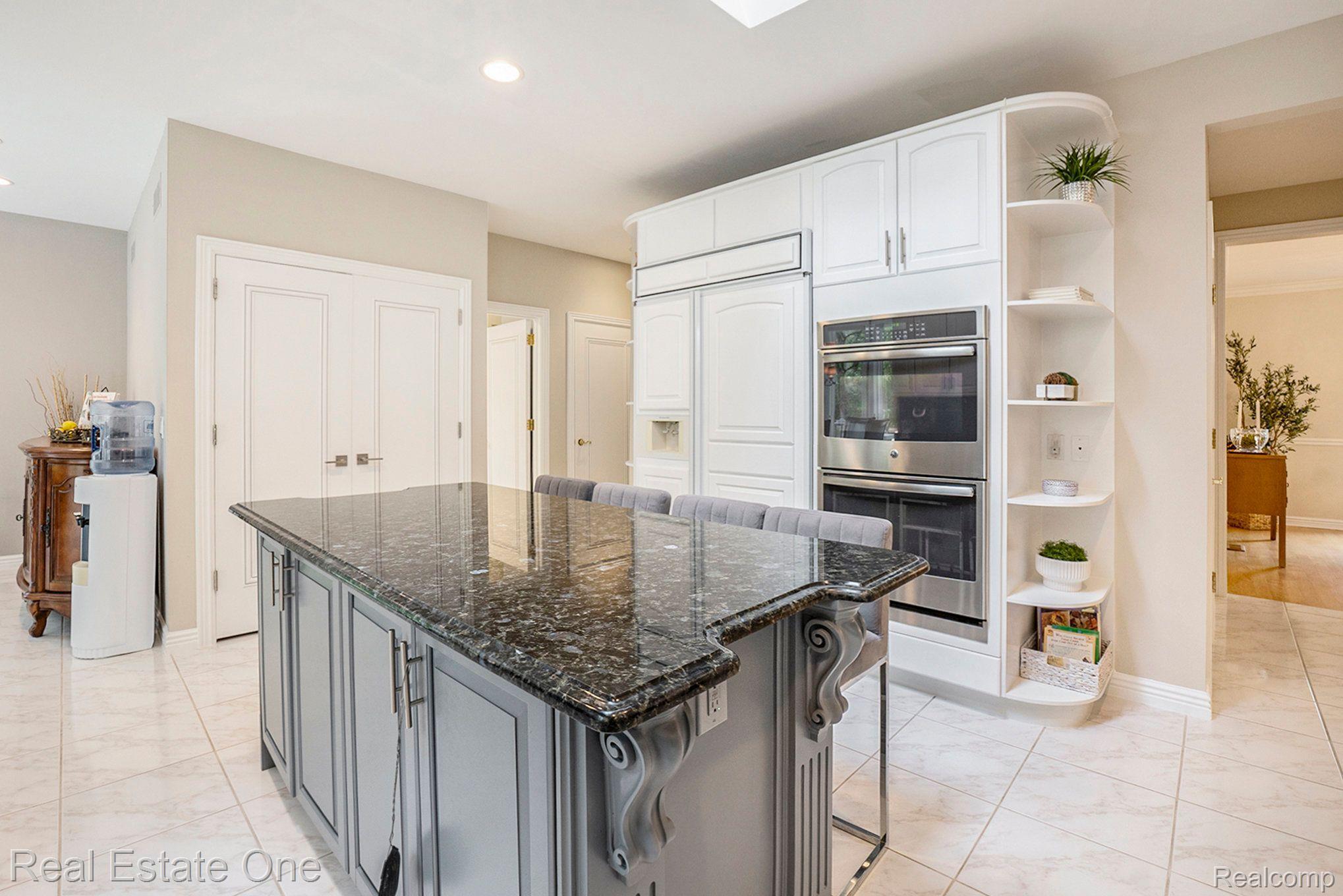 3925 HARVEST CREEK CRT