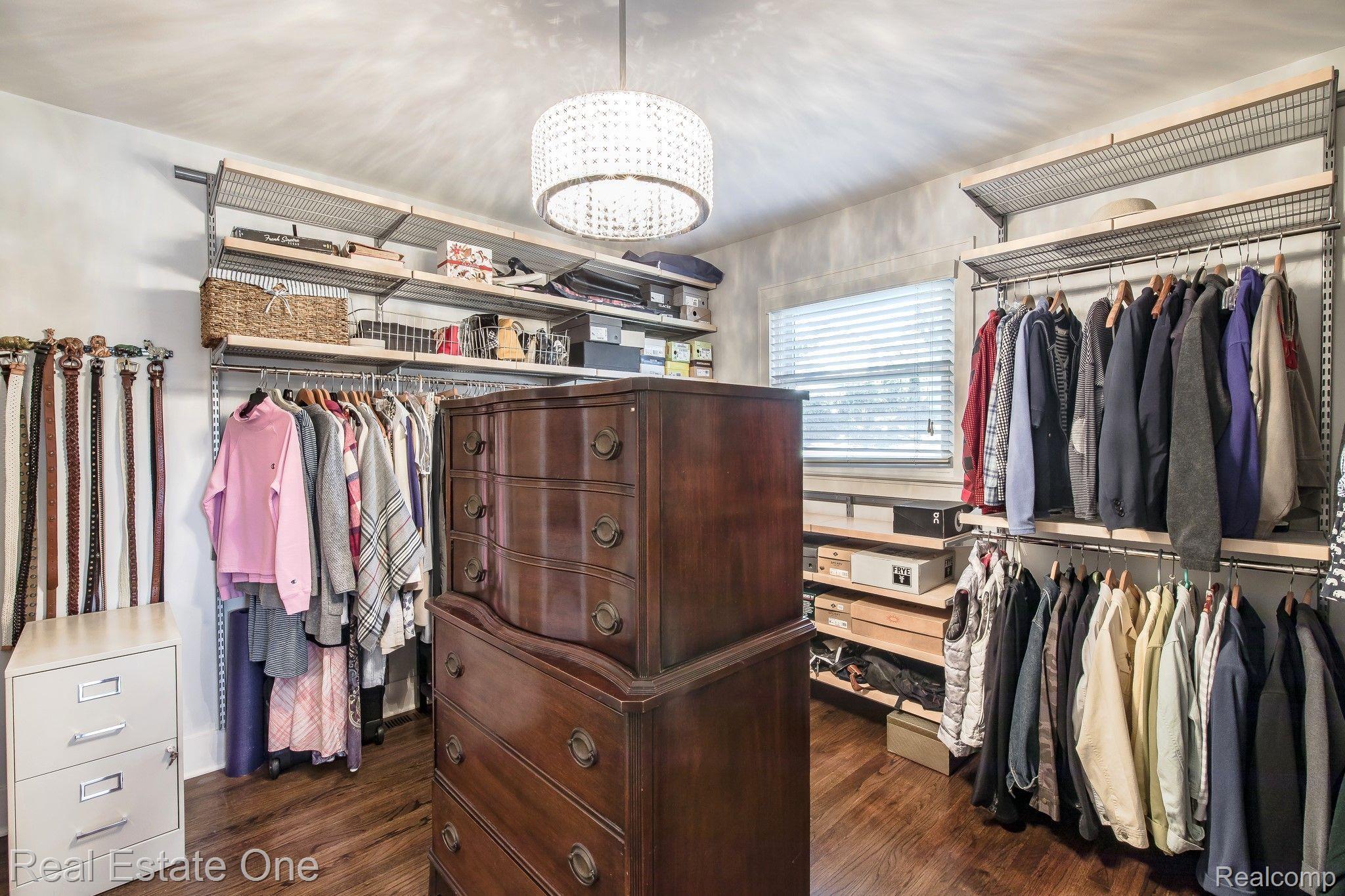124 Ferndale AVE
