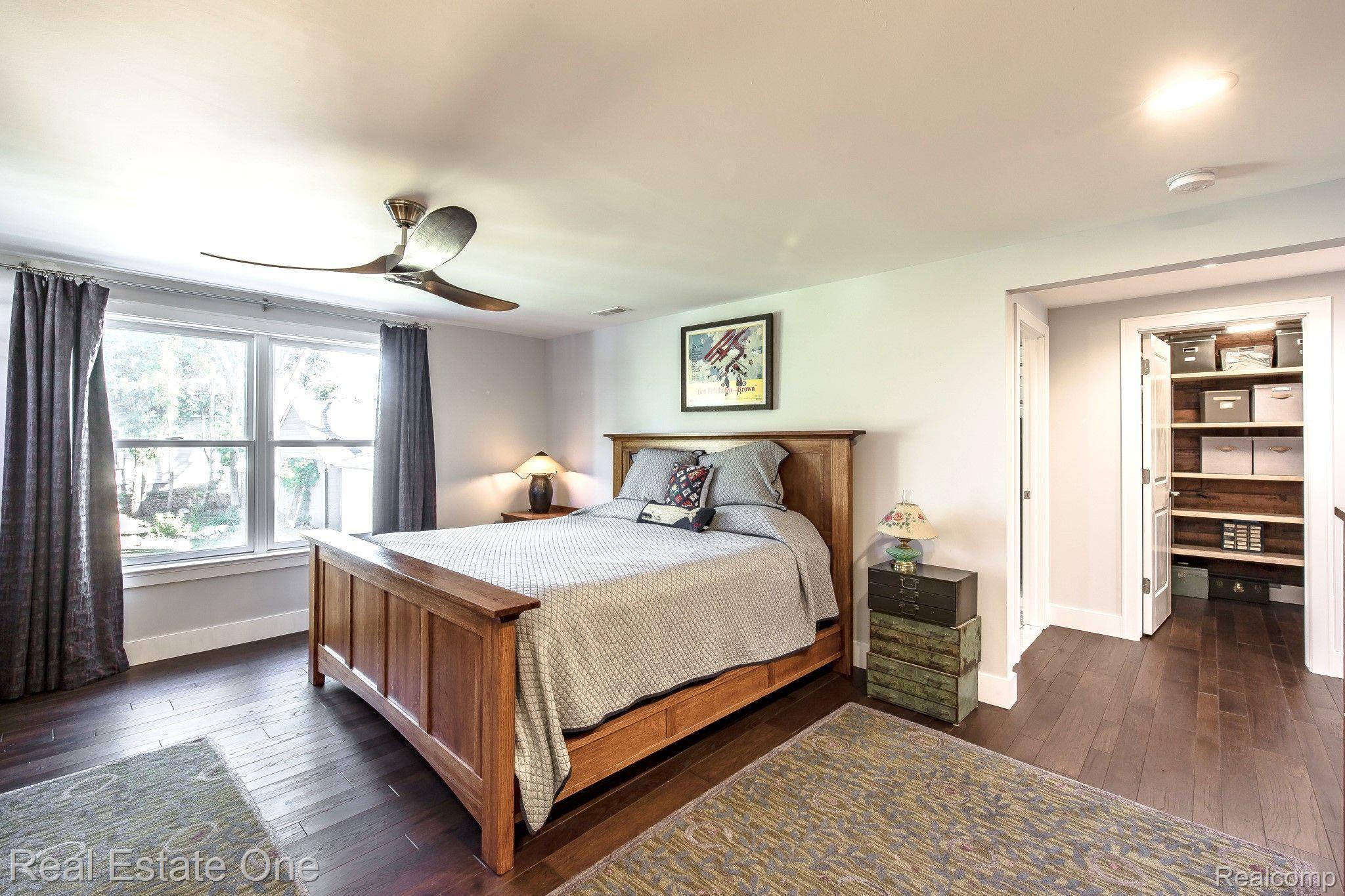 124 Ferndale AVE