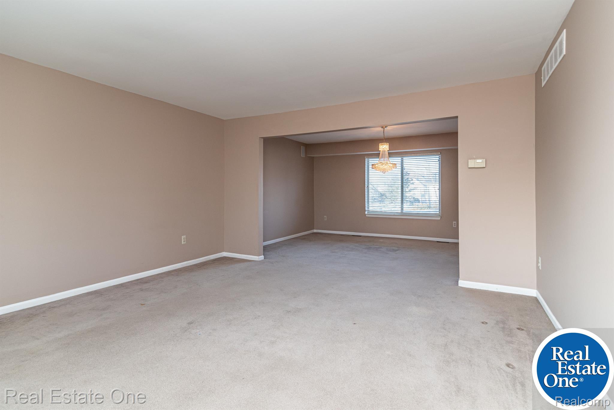 27491 CRANBROOK DR