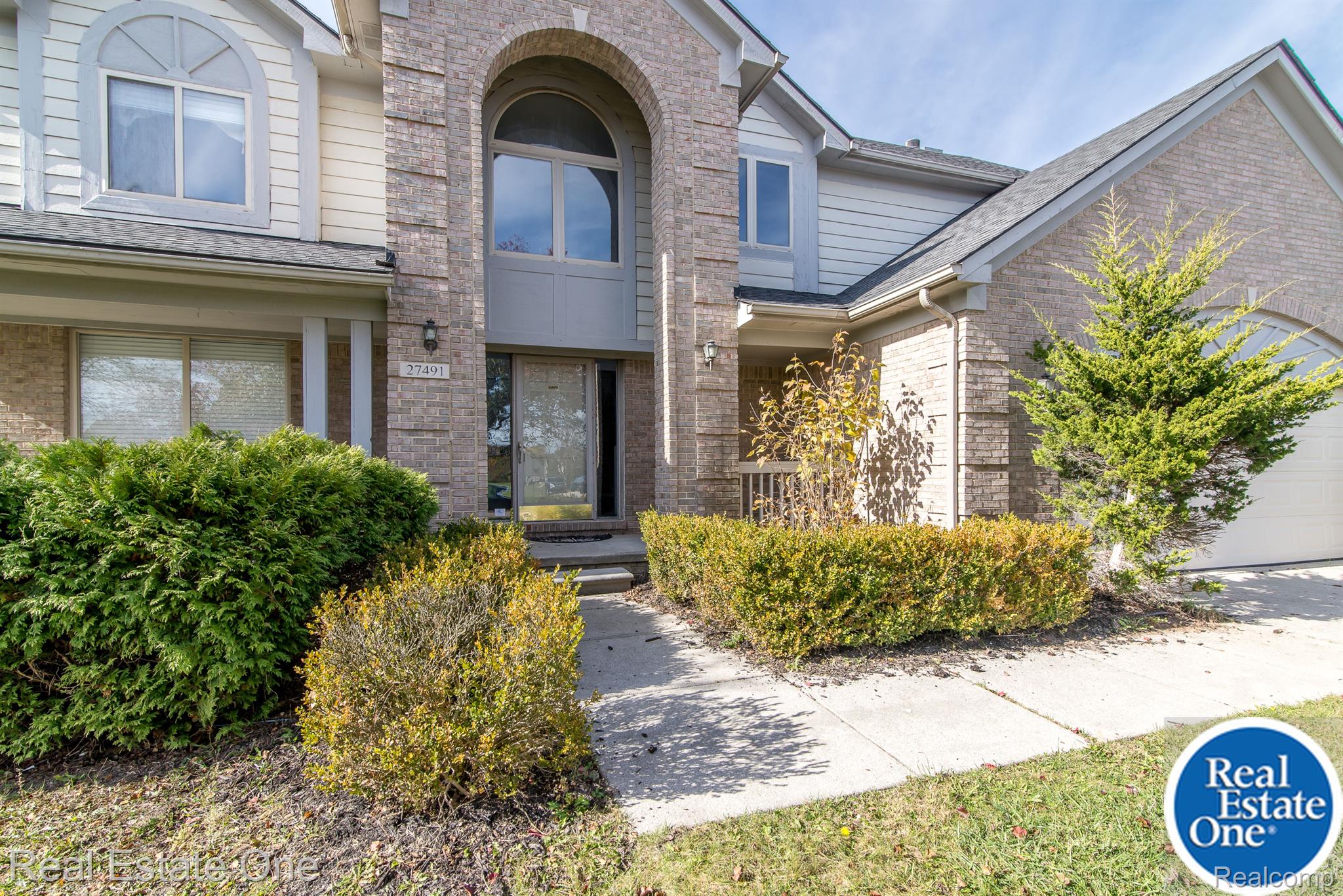 27491 CRANBROOK DR
