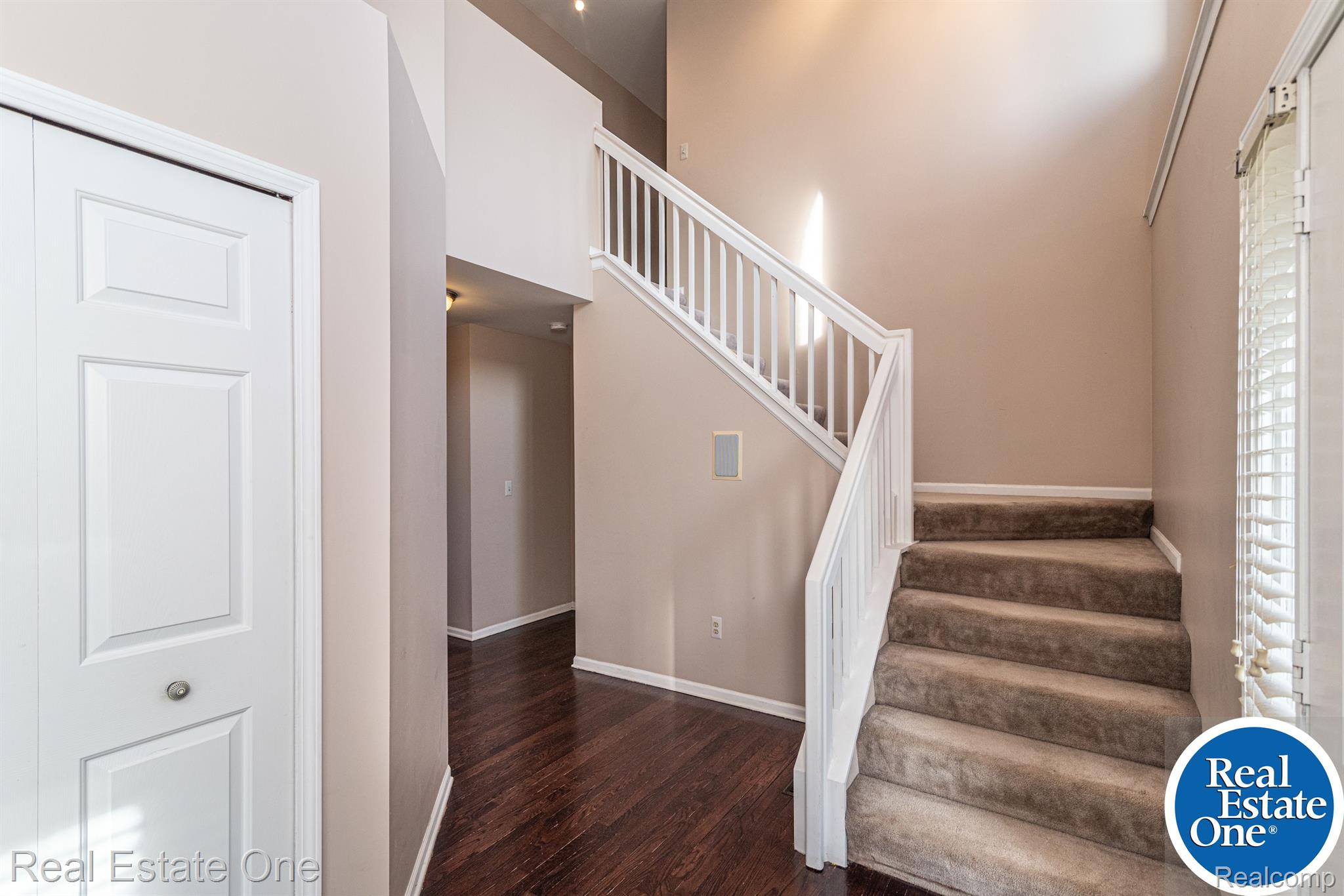 27491 CRANBROOK DR
