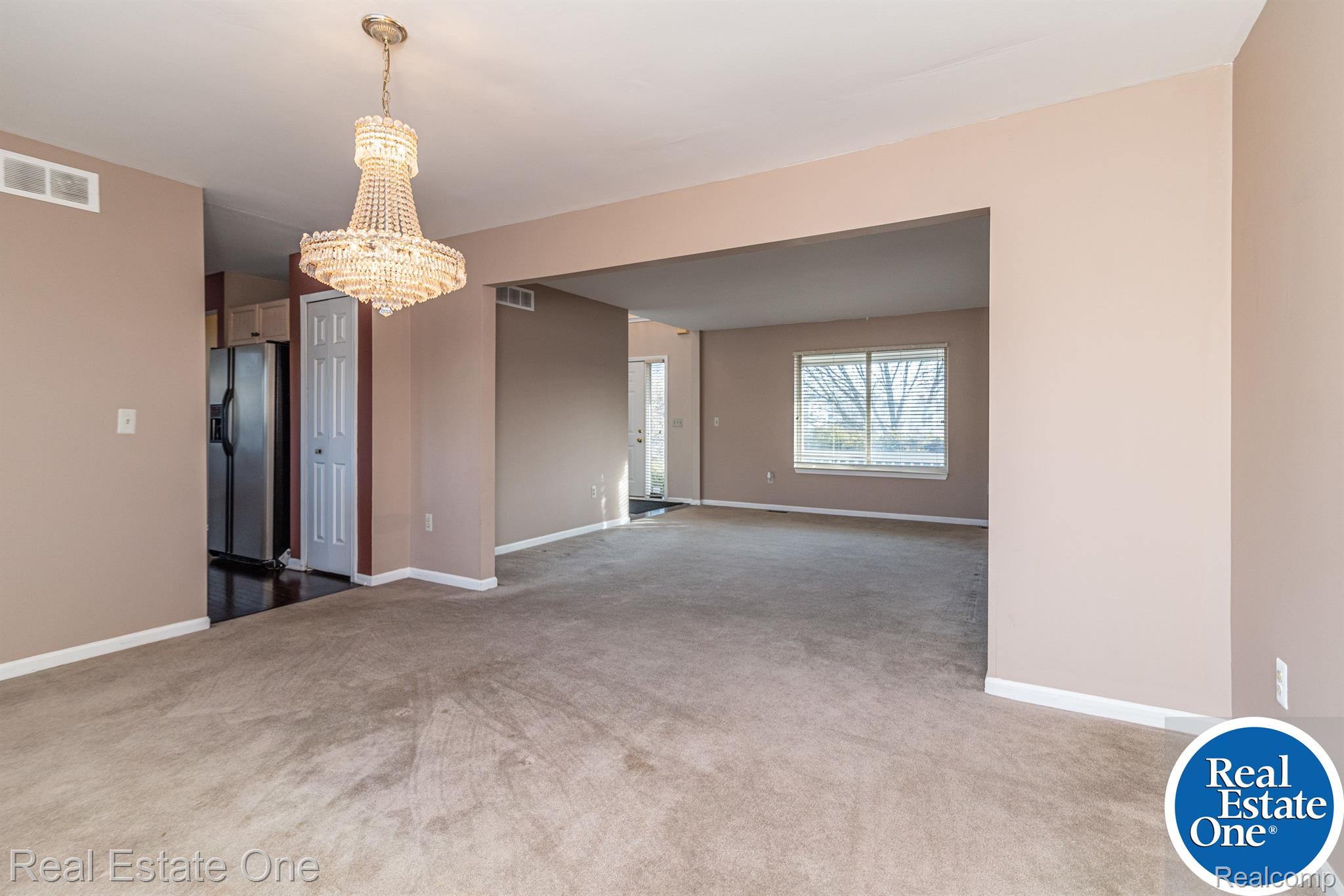 27491 CRANBROOK DR