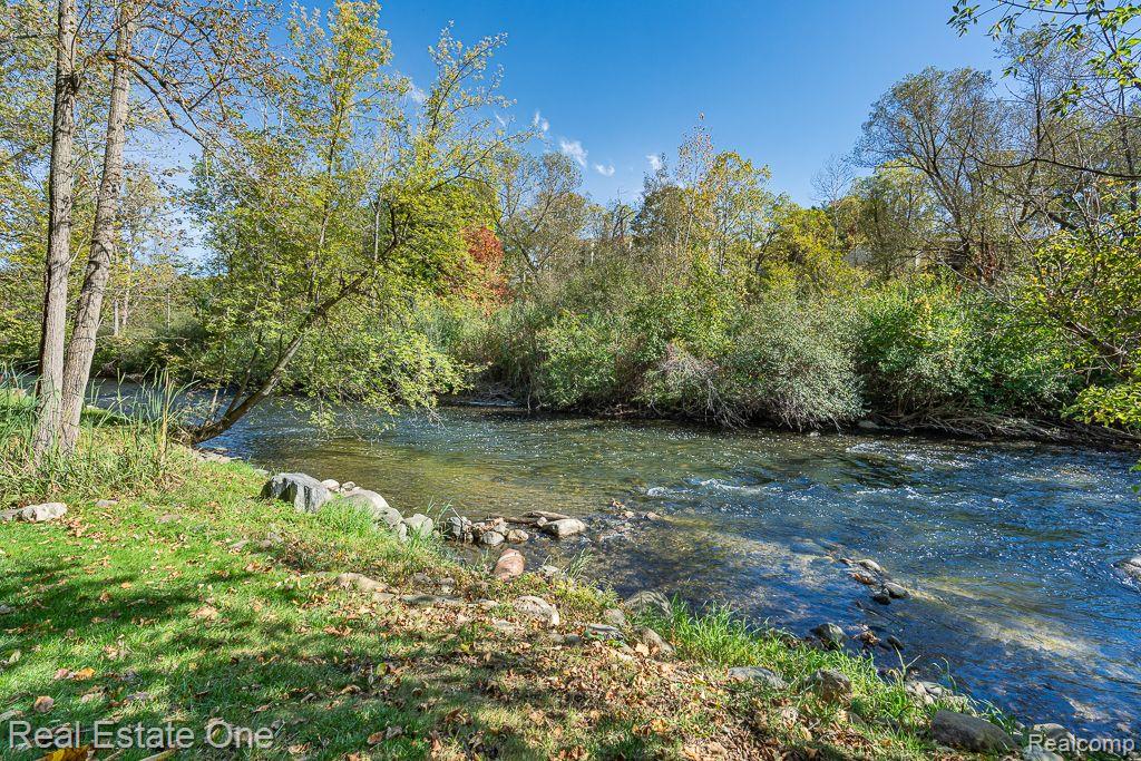 3122 QUAIL RIDGE CIR