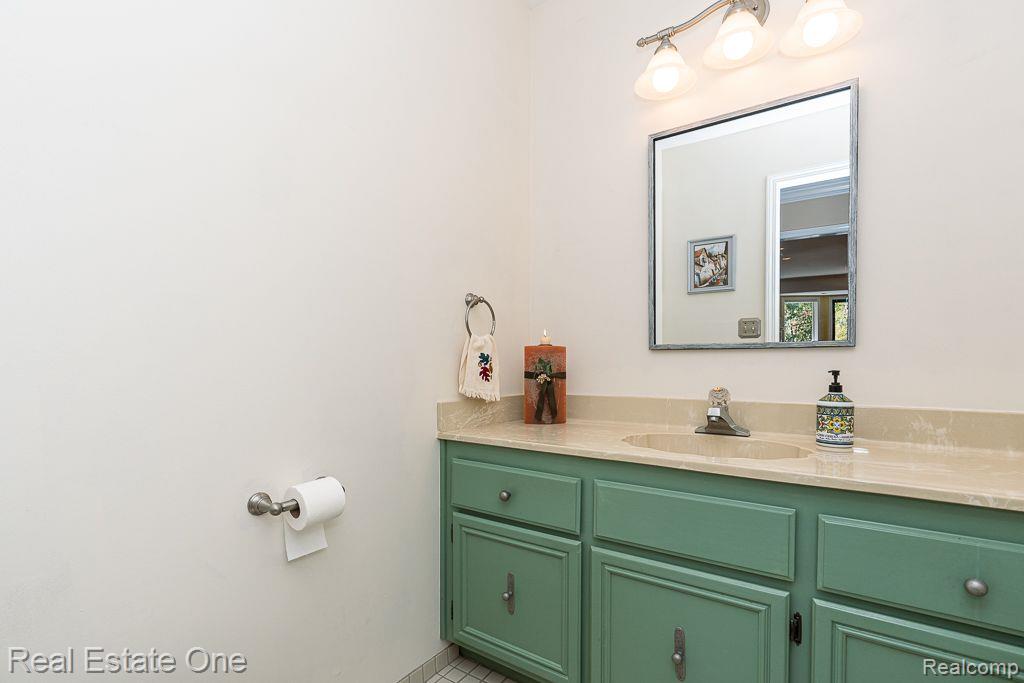 3122 QUAIL RIDGE CIR