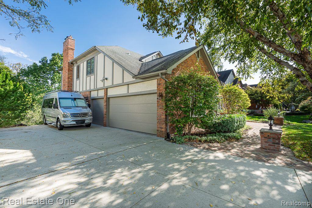 3122 QUAIL RIDGE CIR