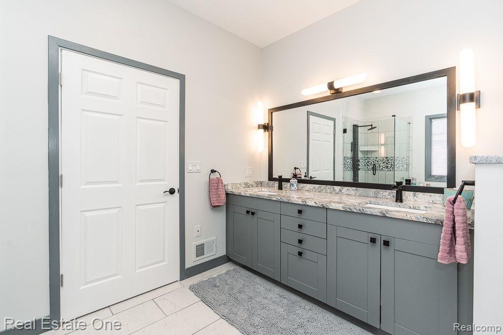 3122 QUAIL RIDGE CIR