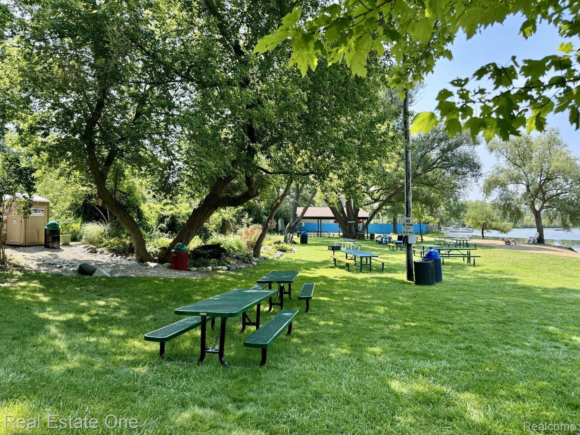 3143 SUNNYSIDE CRT