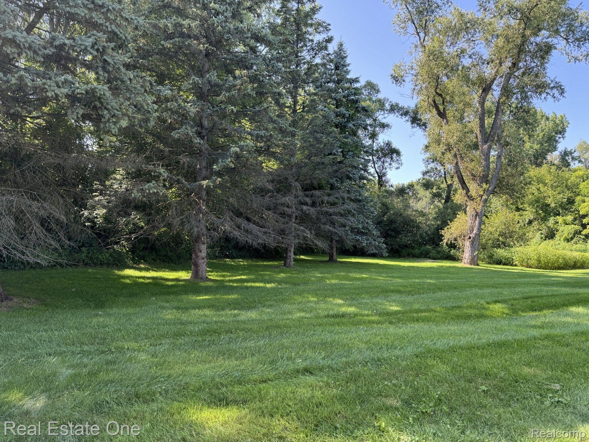 3143 SUNNYSIDE CRT