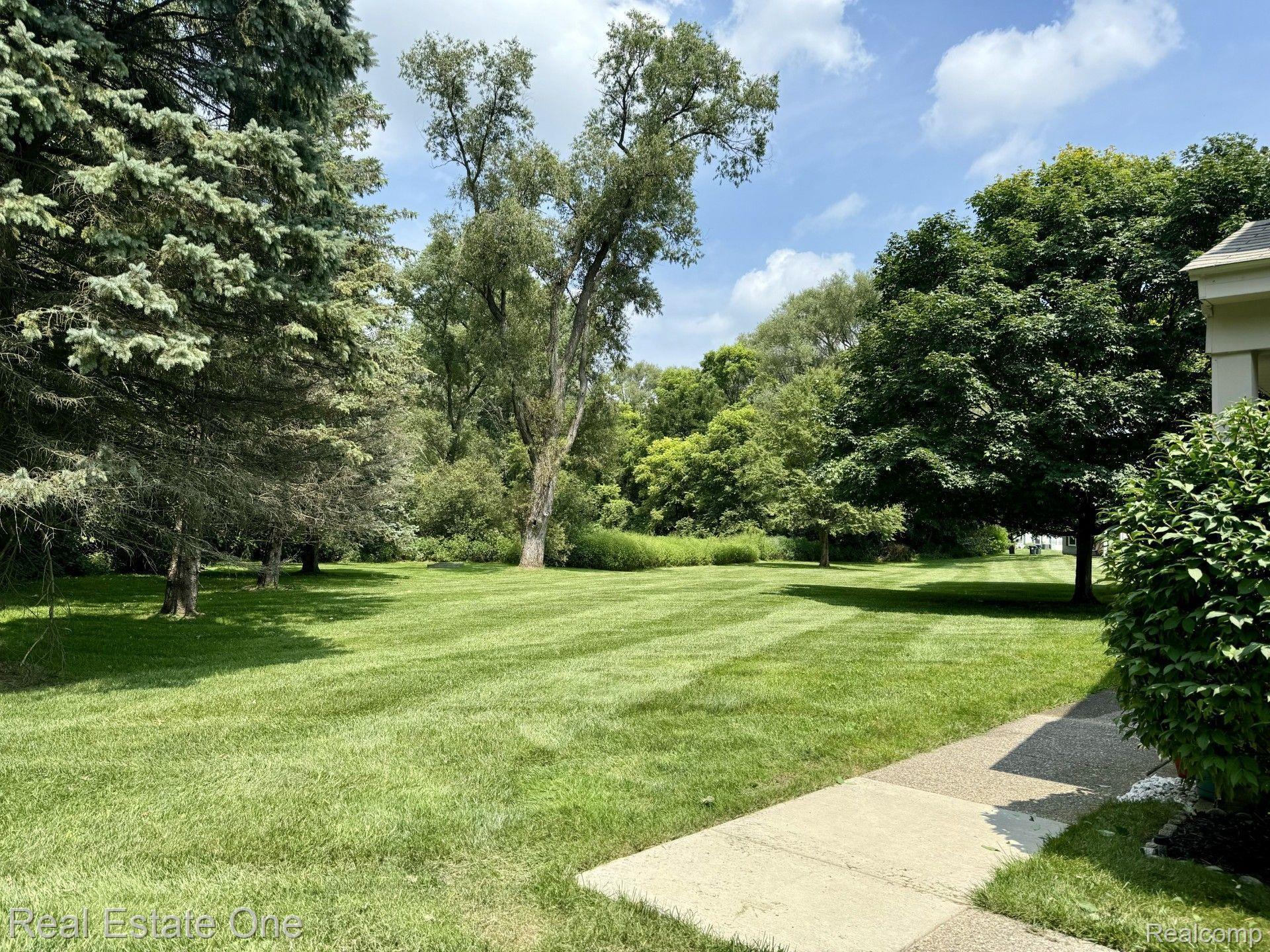 3143 SUNNYSIDE CRT