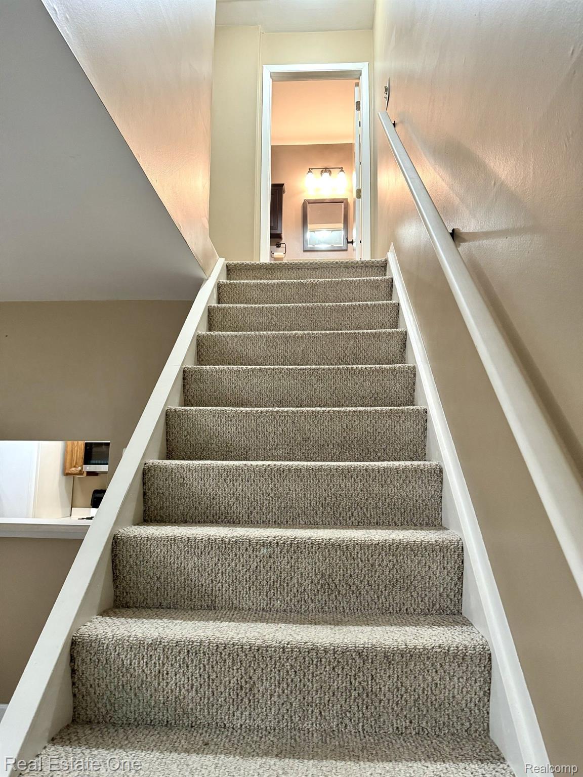 3143 SUNNYSIDE CRT
