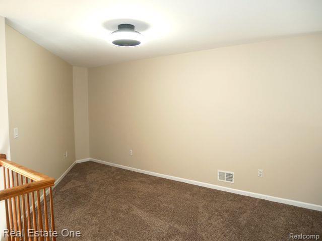 1075 Maya CRT
