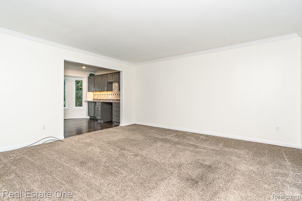 45298 RONNEN DR