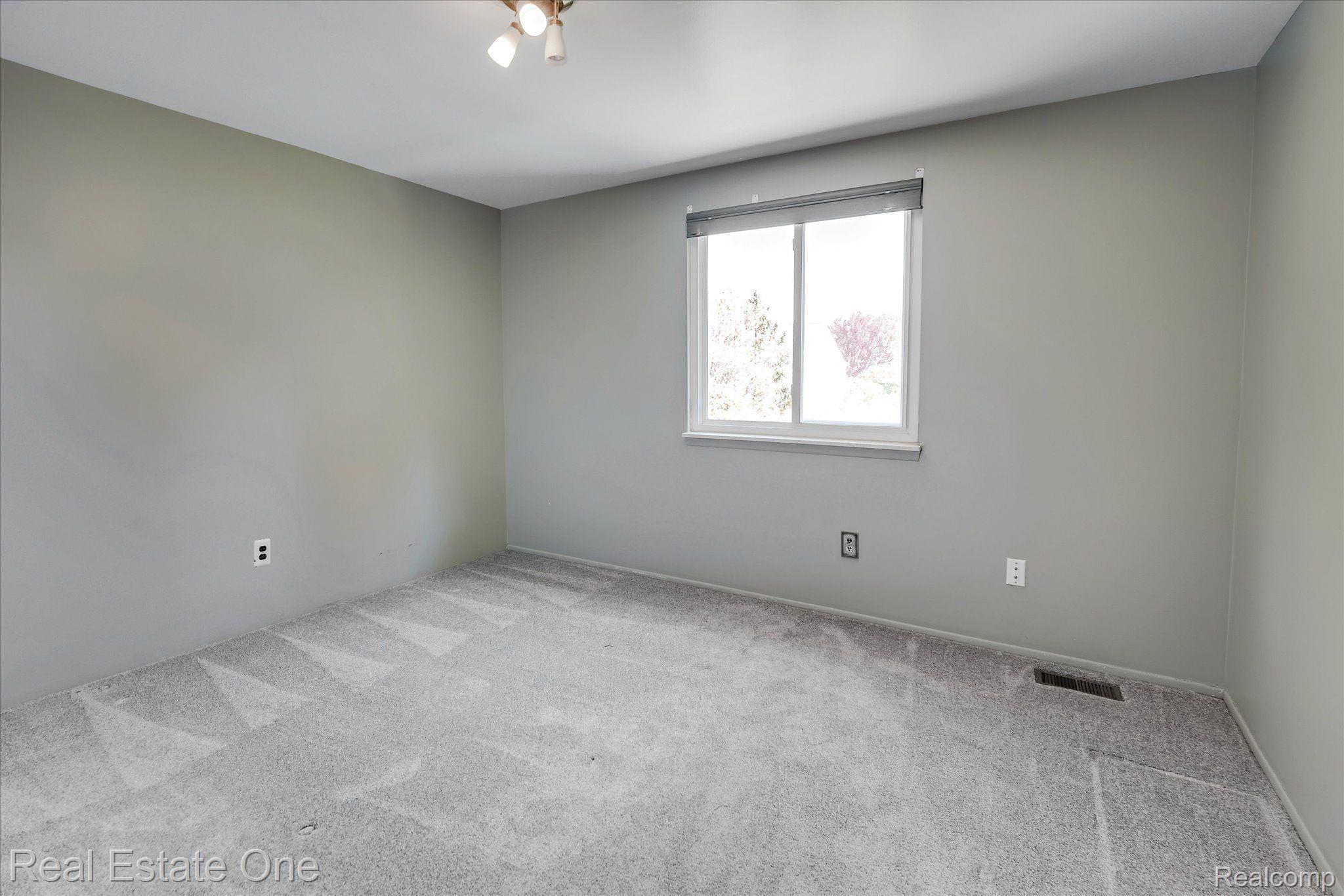 5424 PATTERSON DR