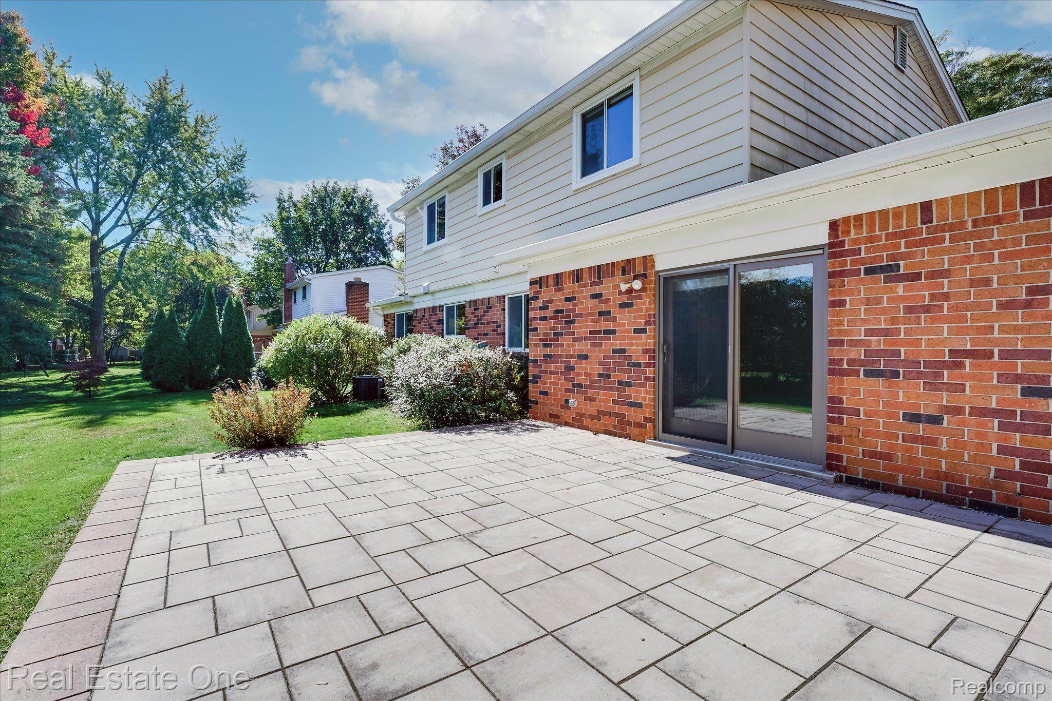 5424 PATTERSON DR