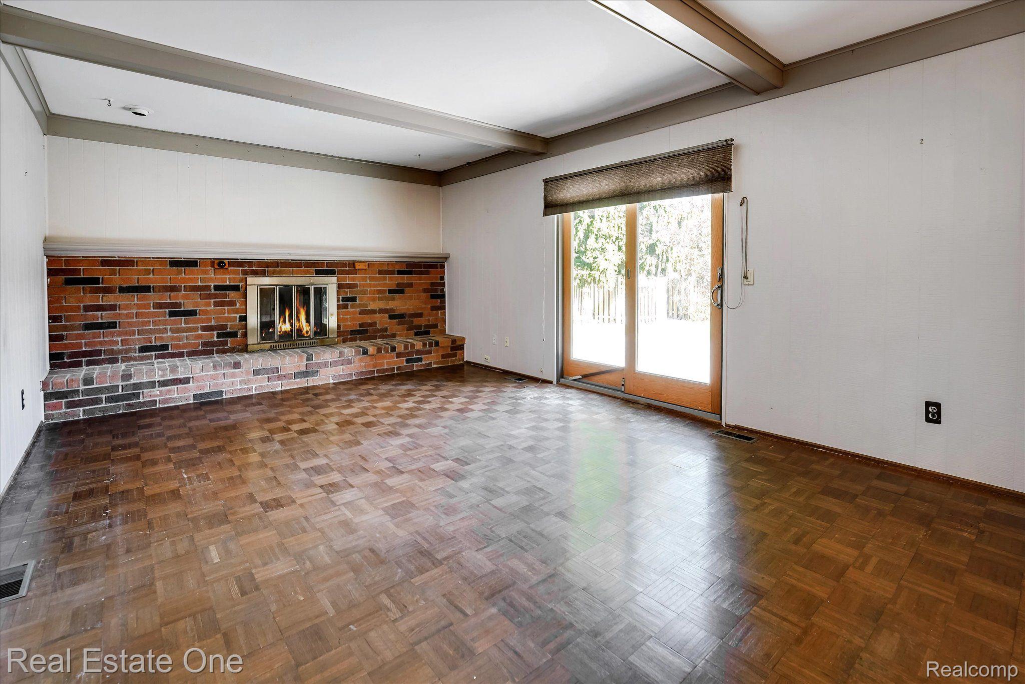 5424 PATTERSON DR