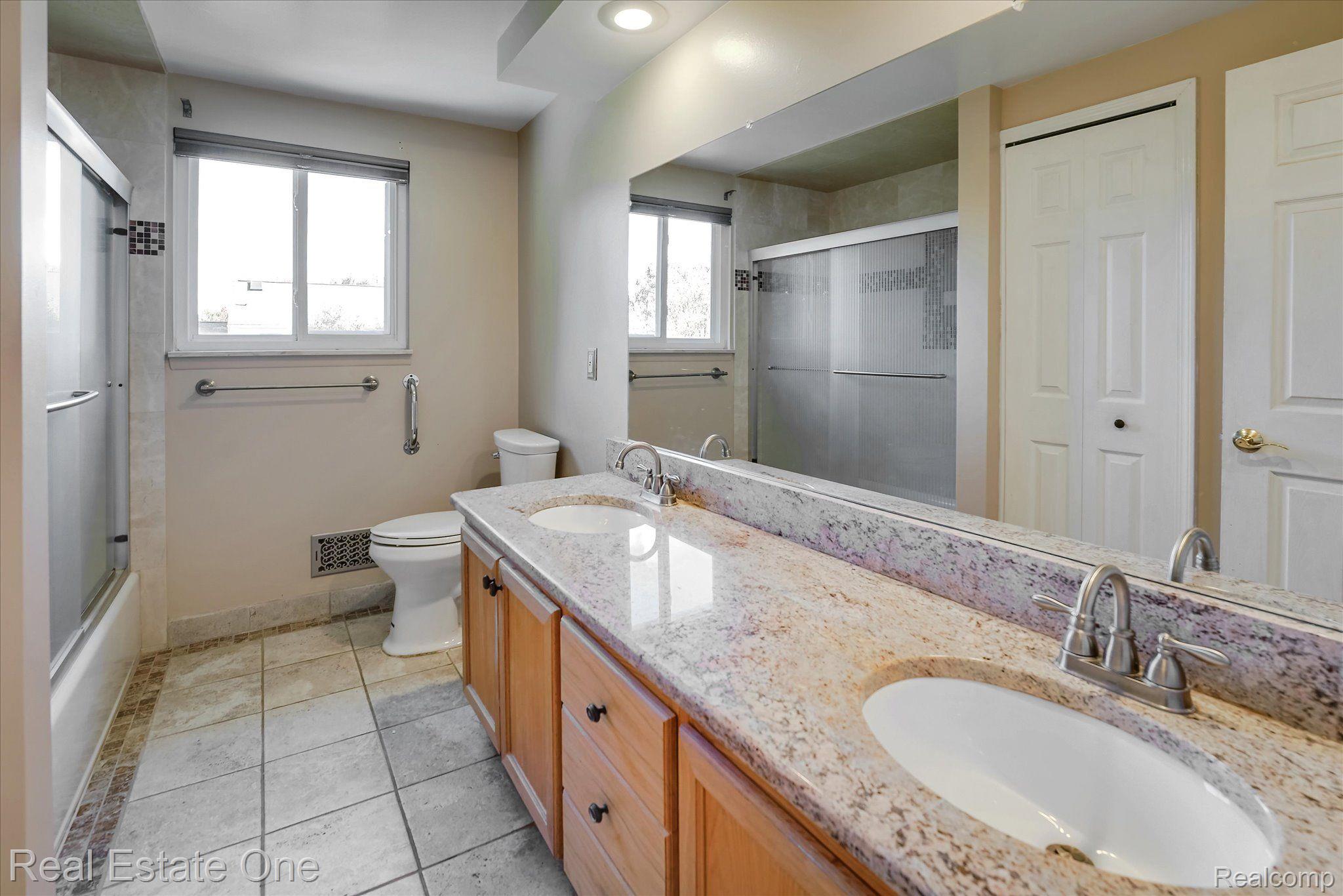 5424 PATTERSON DR