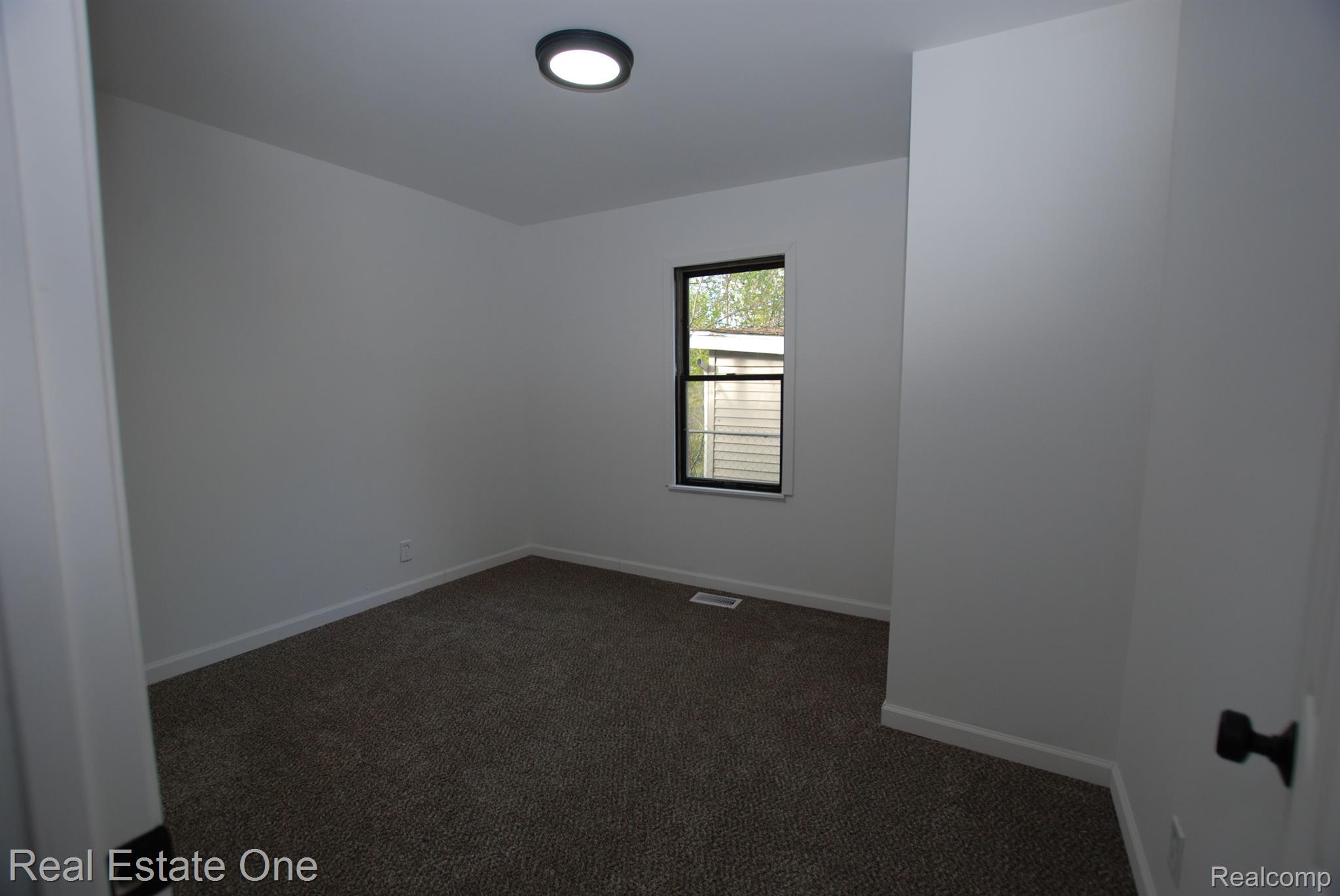 3266 SAYRE