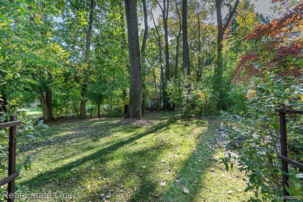 2728 Stoodleigh DR