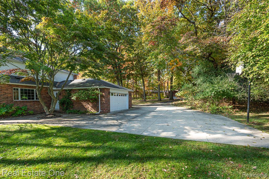 2728 Stoodleigh DR