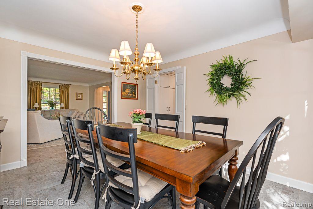 2728 Stoodleigh DR
