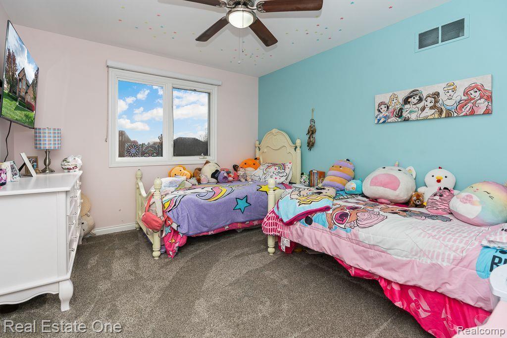 21450 Bunker DR