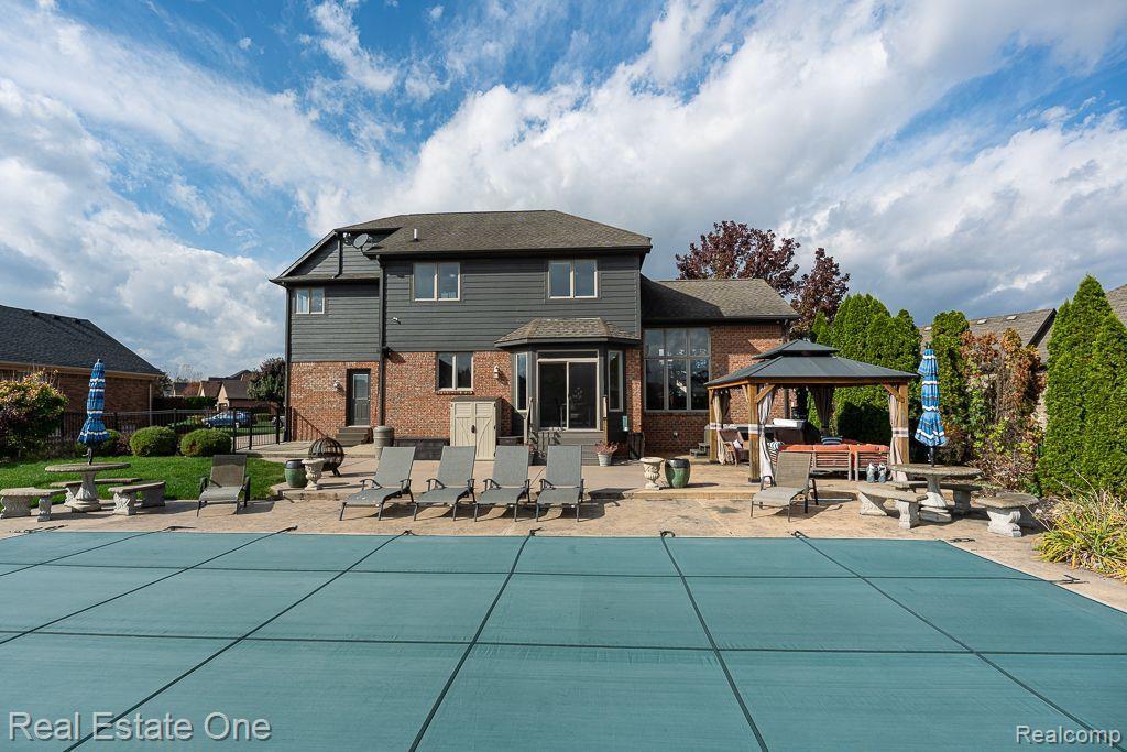 21450 Bunker DR