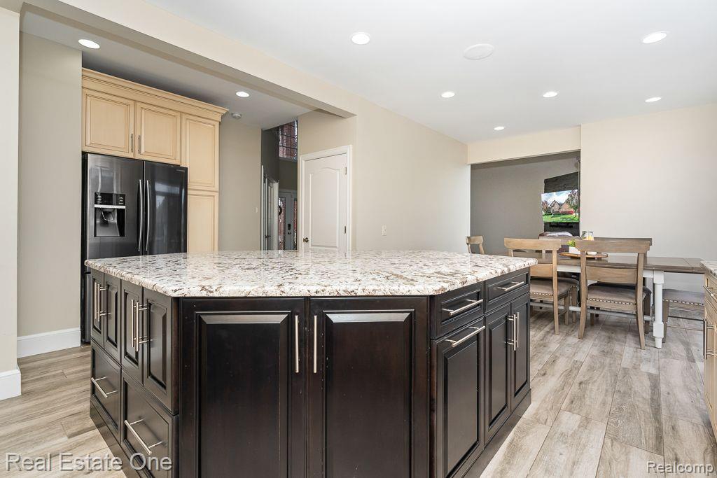 21450 Bunker DR