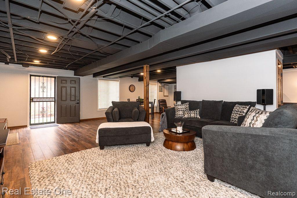 54398 RIDGEVIEW DR