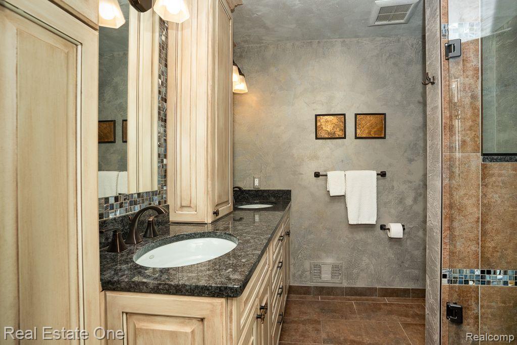 54398 RIDGEVIEW DR