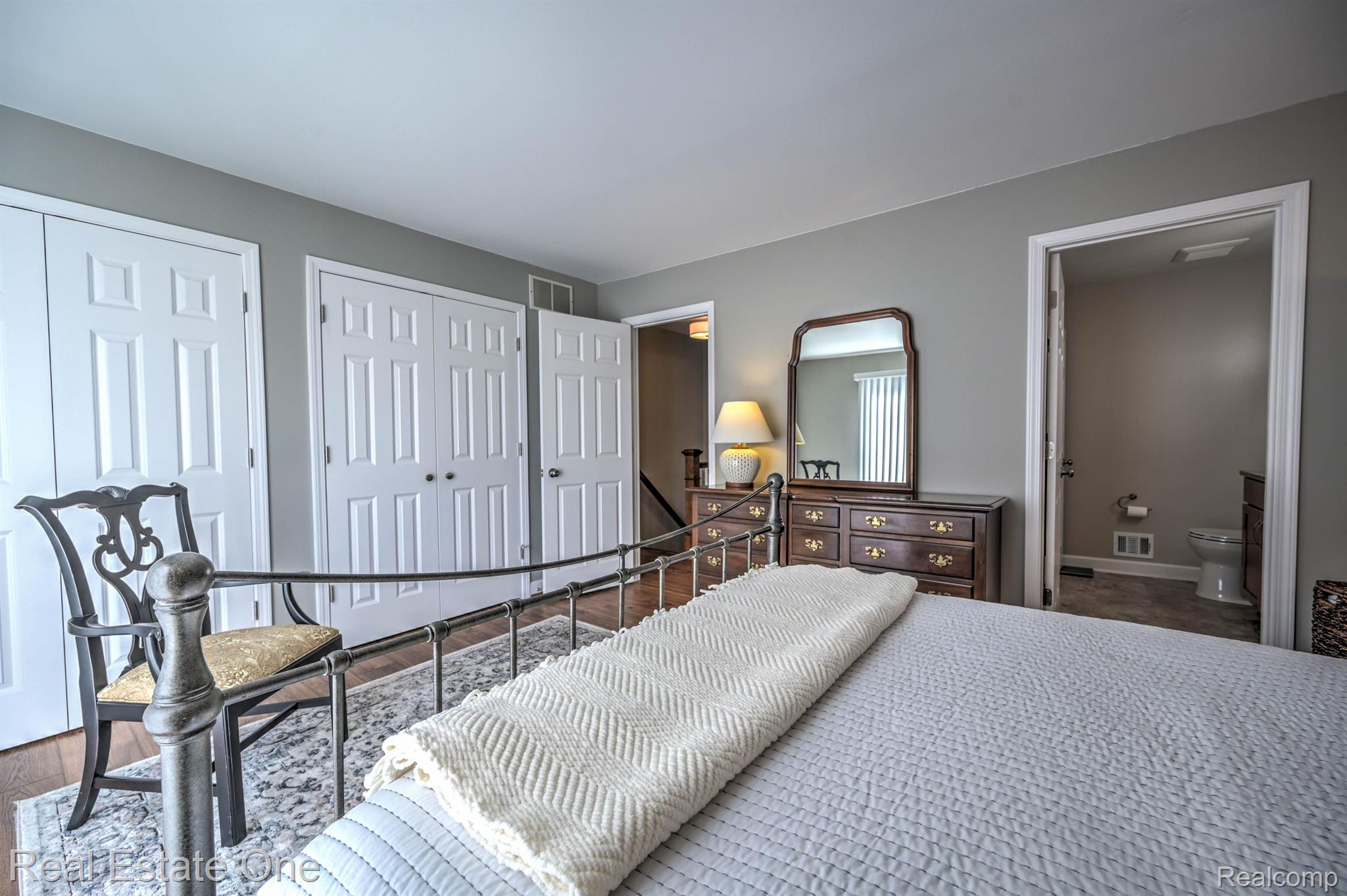 1427 Lantern LN 35 13 Unit: 35