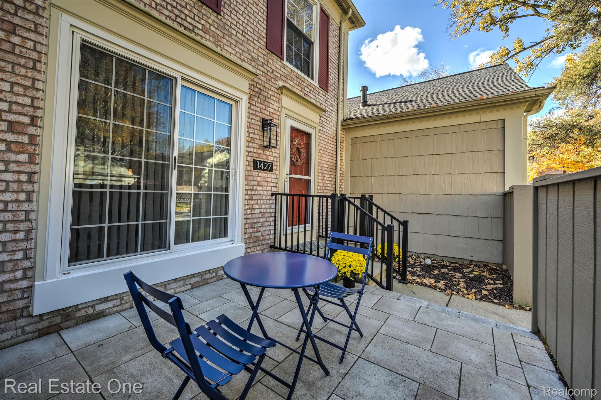 1427 Lantern LN 35 13 Unit: 35