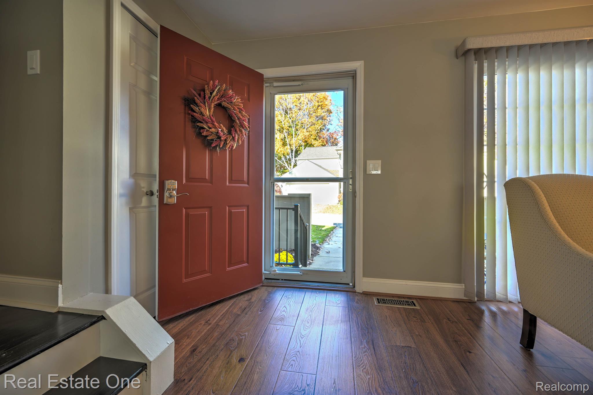 1427 Lantern LN 35 13 Unit: 35