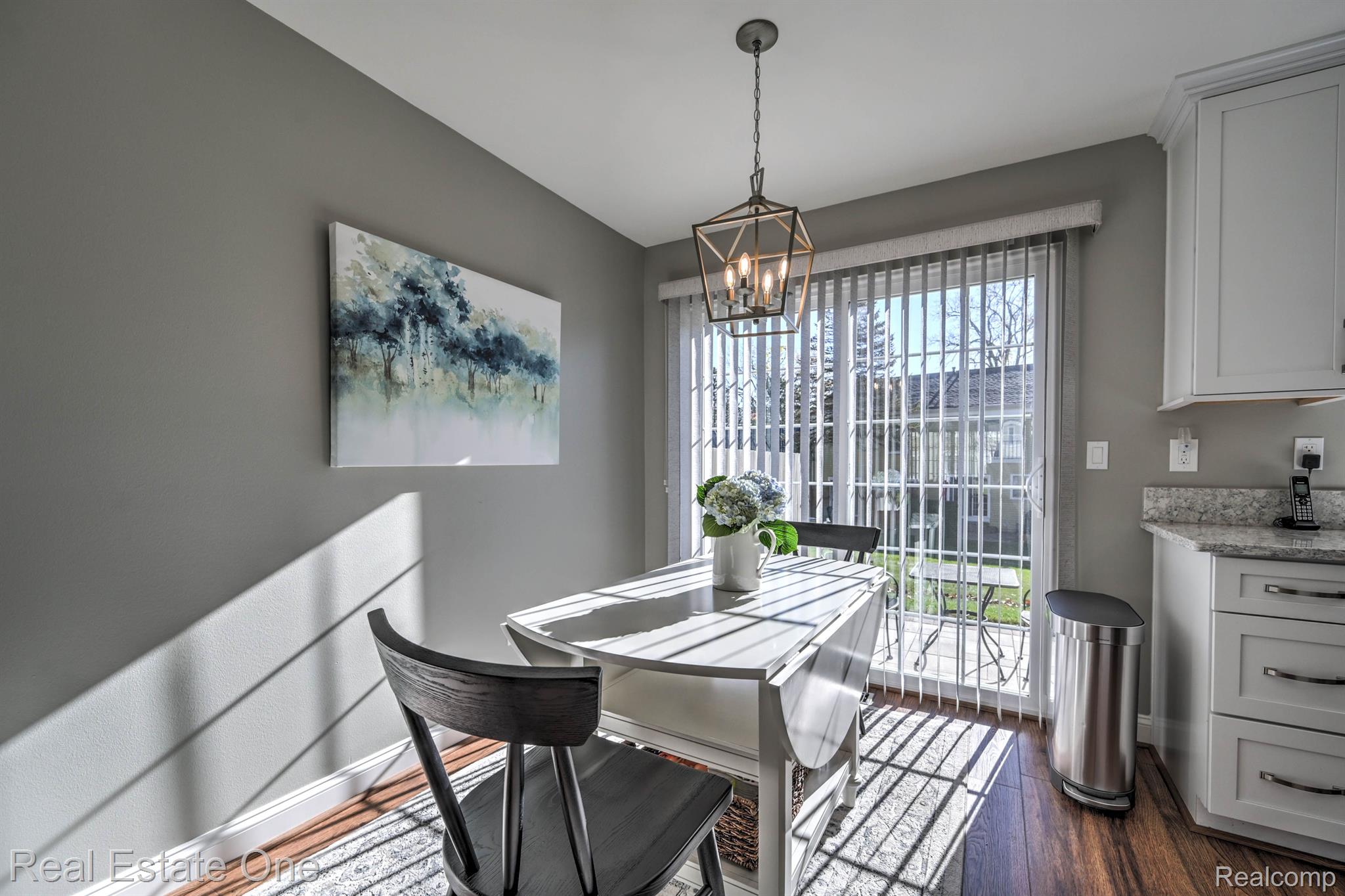 1427 Lantern LN 35 13 Unit: 35