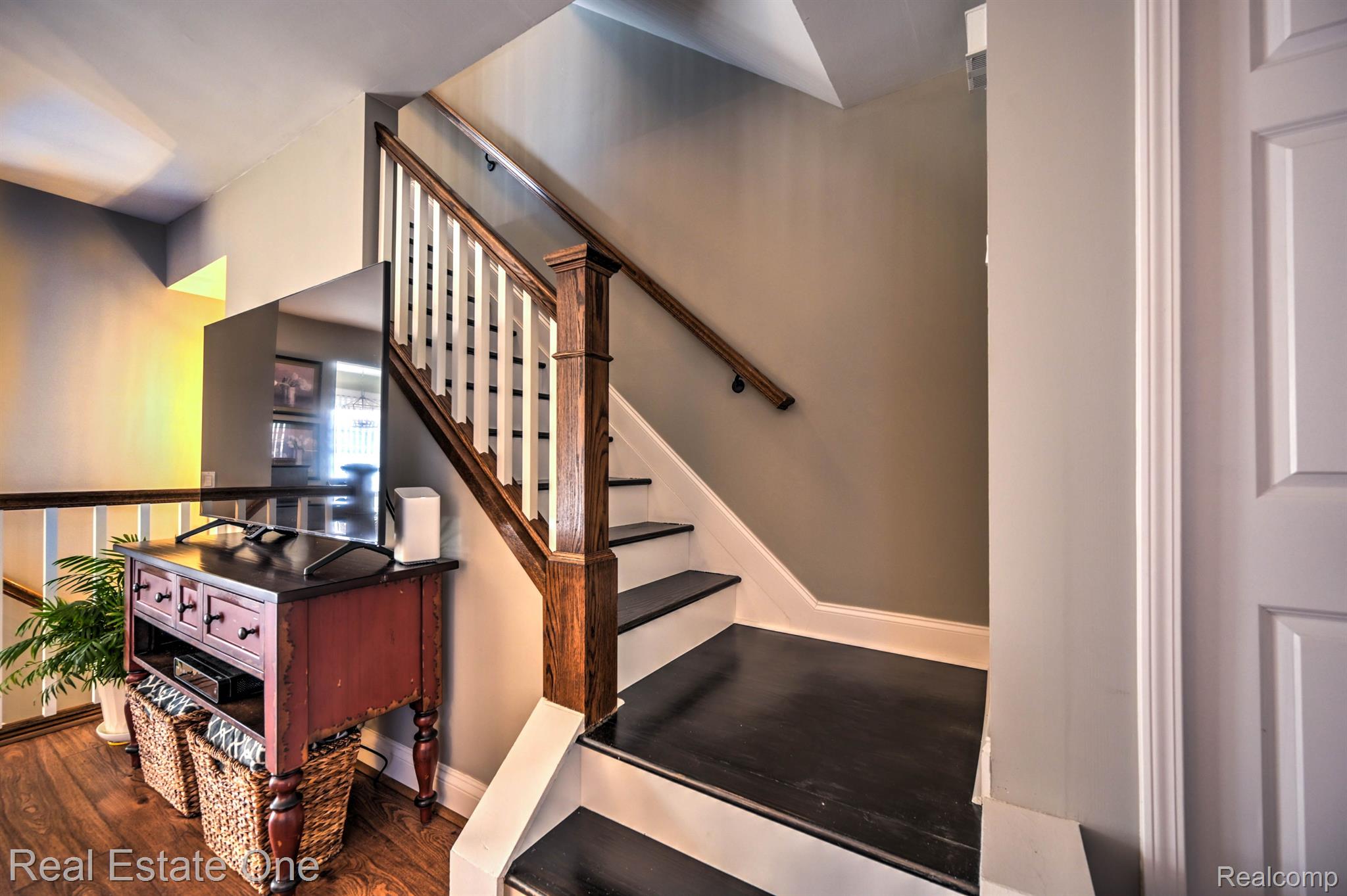 1427 Lantern LN 35 13 Unit: 35
