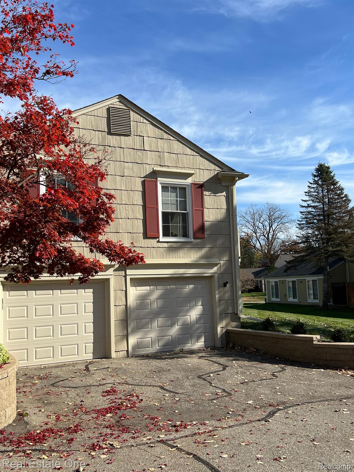 1427 Lantern LN 35 13 Unit: 35