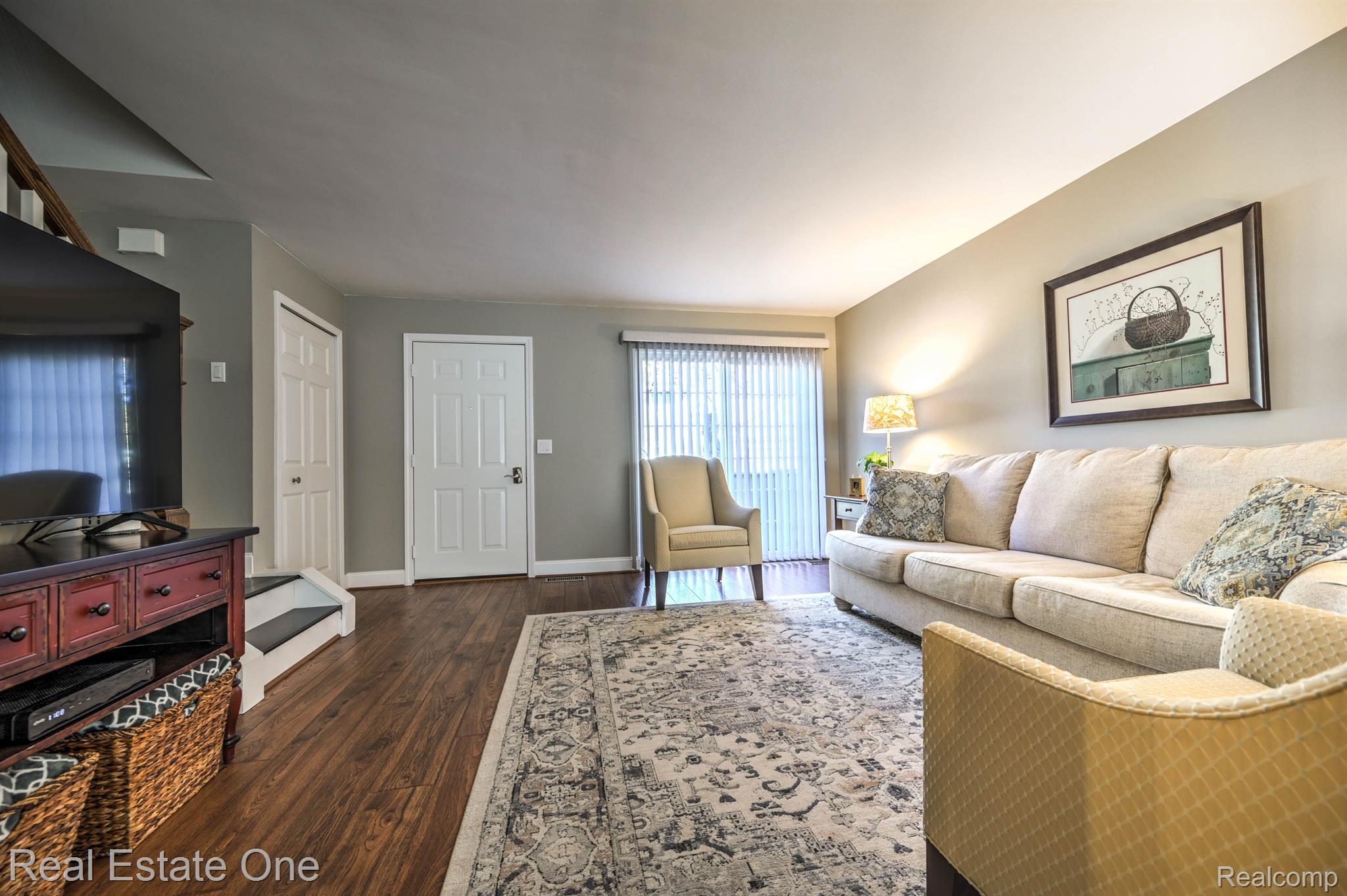 1427 Lantern LN 35 13 Unit: 35