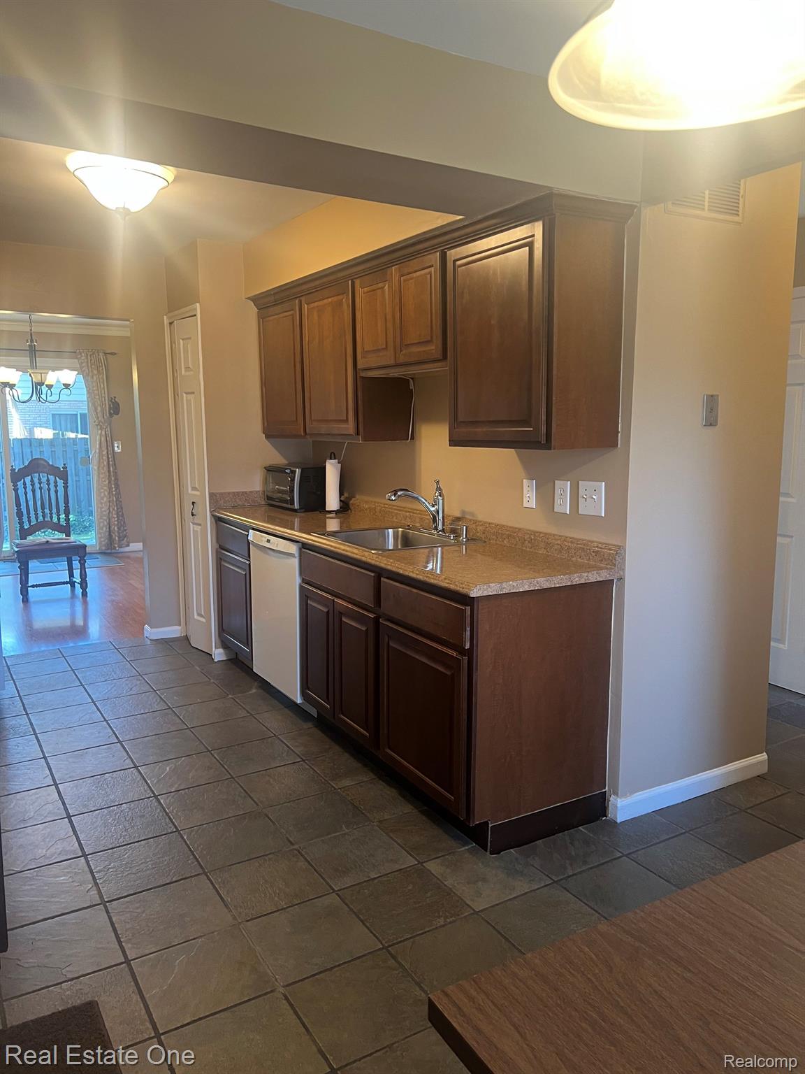 112 STRATFORD LN 95 22 Unit: 95