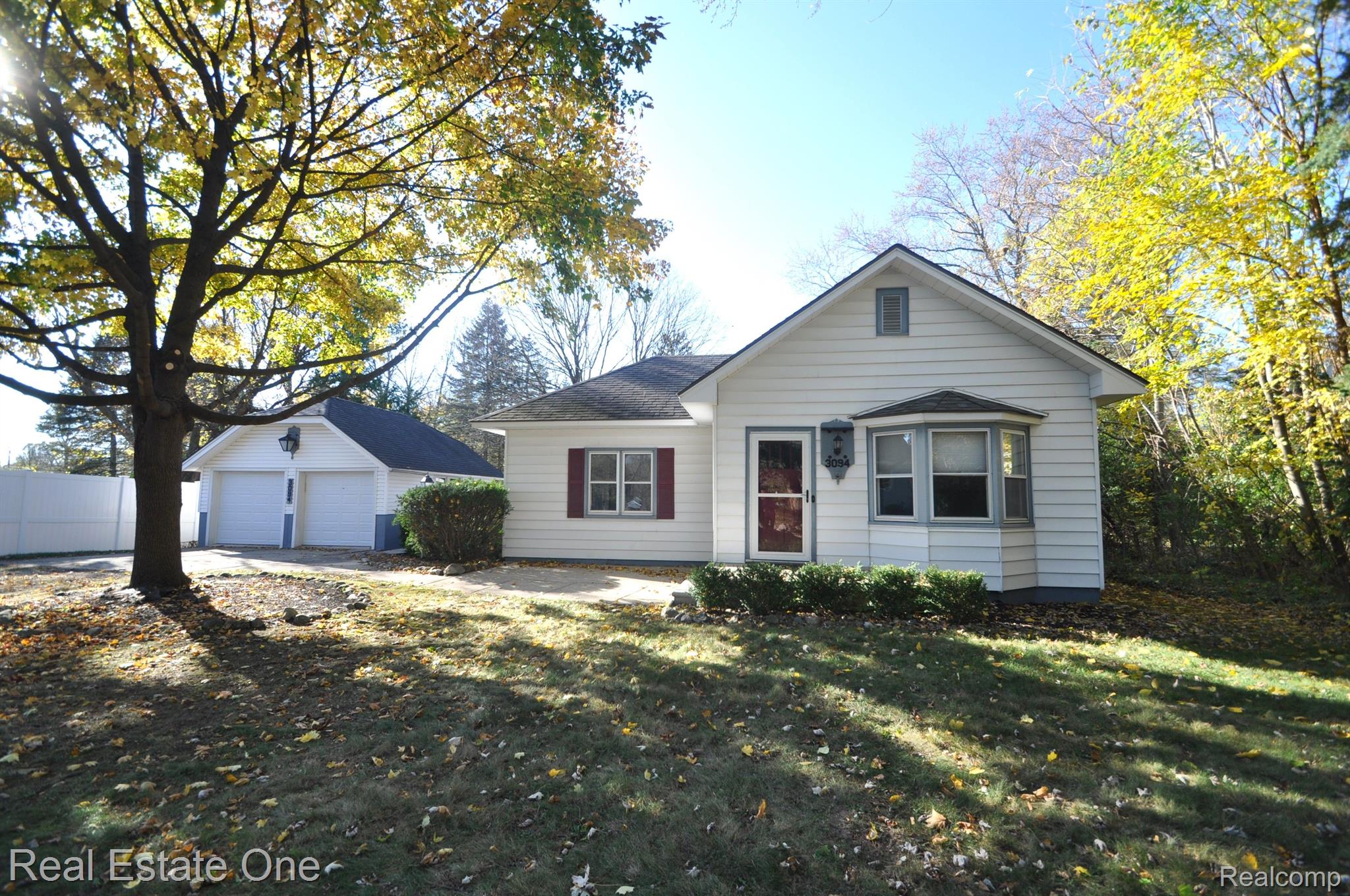 3094 WILLET AVE