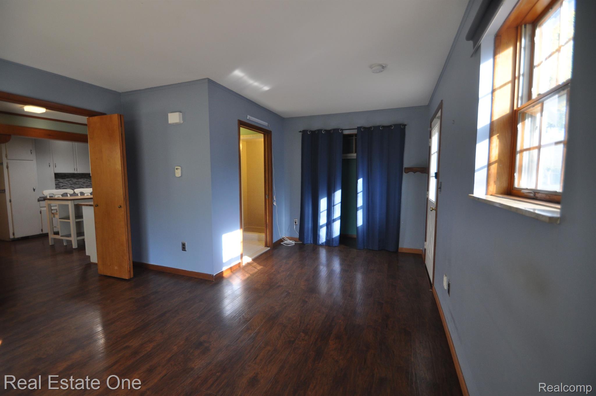 3094 WILLET AVE