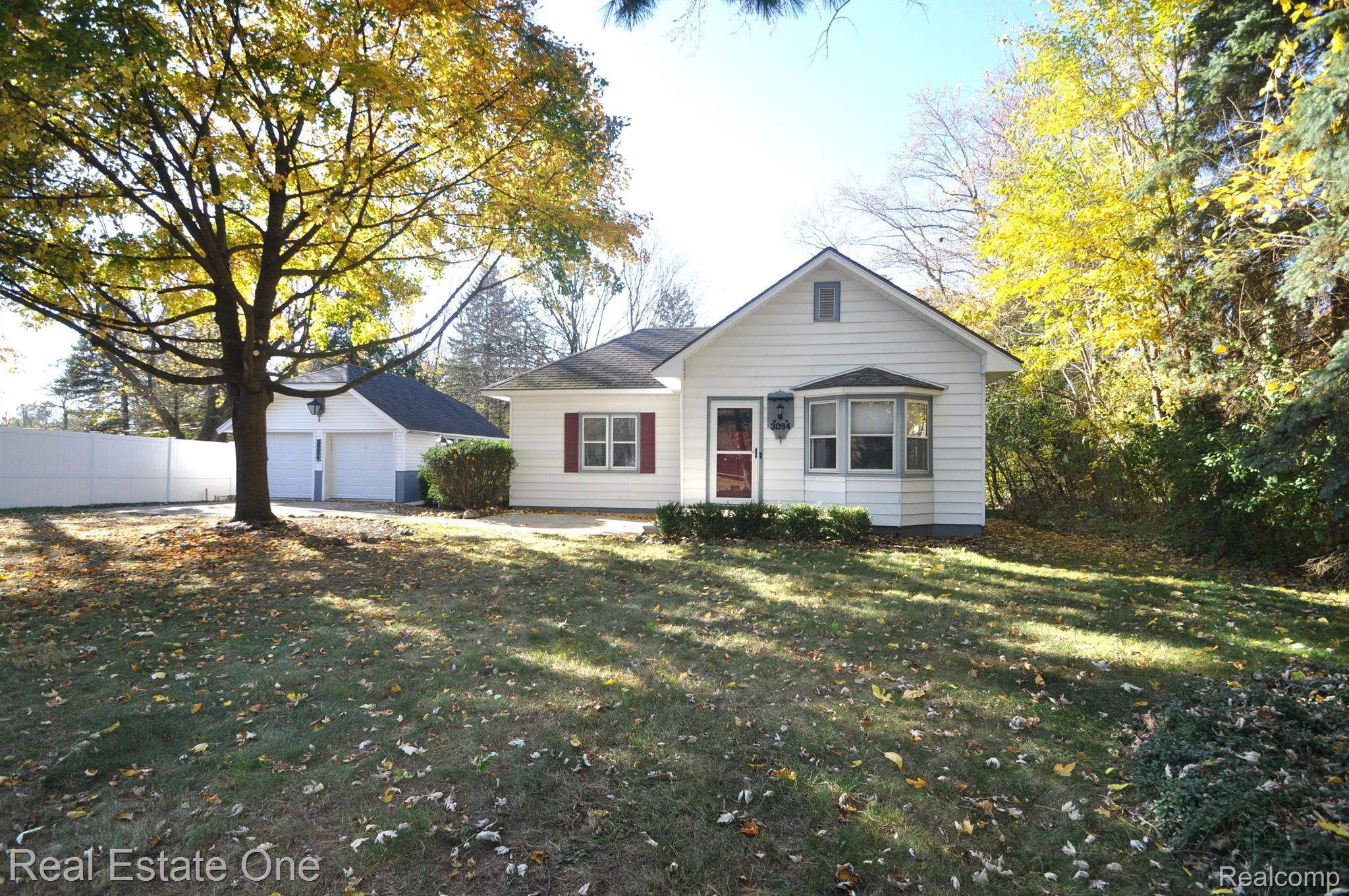 3094 WILLET AVE
