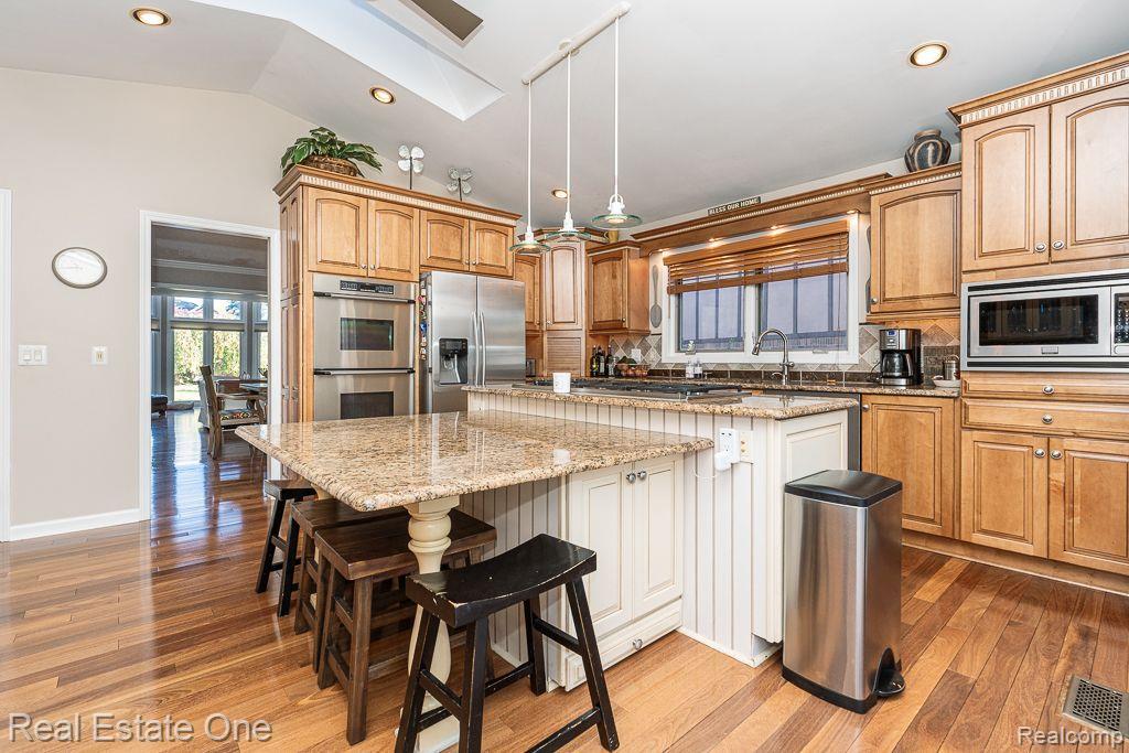 675 SNOWMASS DR