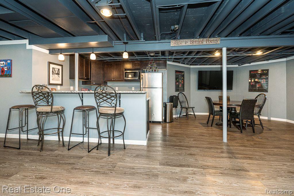 675 SNOWMASS DR