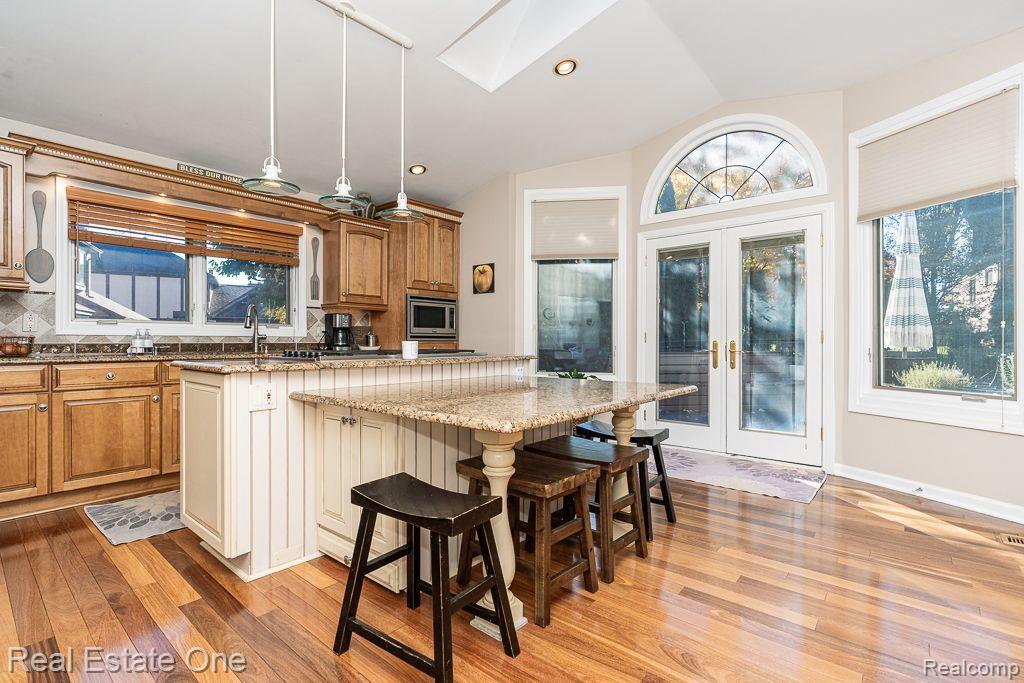 675 SNOWMASS DR