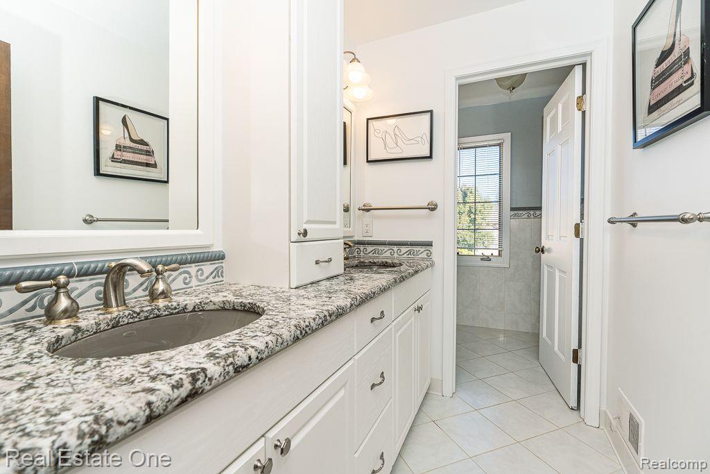 675 SNOWMASS DR