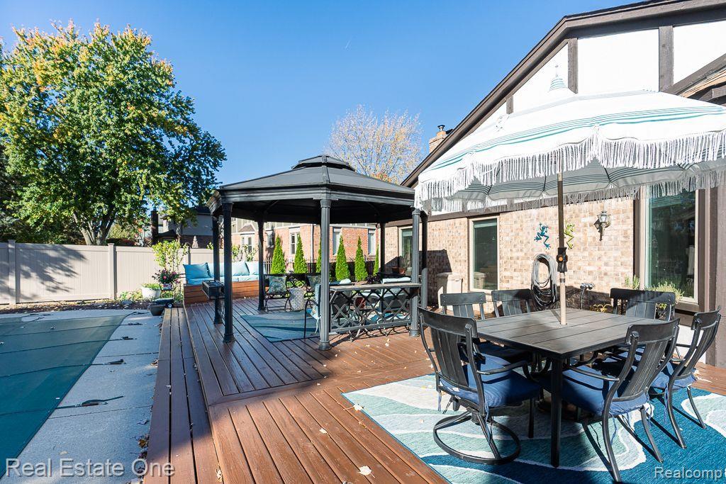 675 SNOWMASS DR