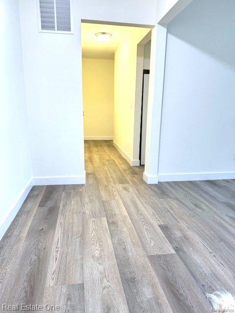 408 FOX HILLS DR S A-7