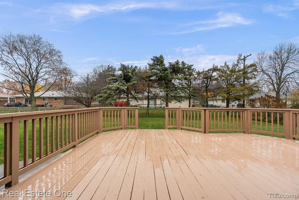 11159 CHIPPEWA DR