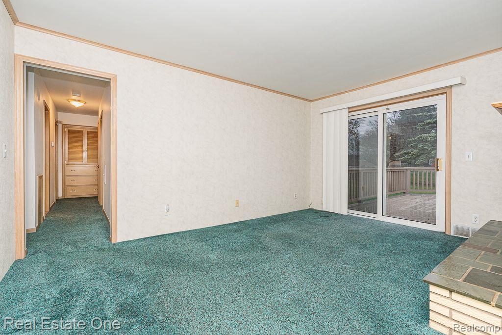 11159 CHIPPEWA DR
